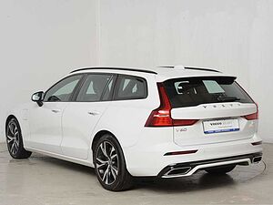 Volvo  T8 AWD Recharge Geartronic R-Design *Winterpaket*